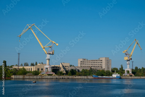 Принти на полотні ship building in Mykolaiv Ukraine