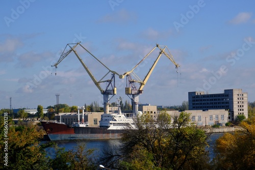 Принти на полотні ship building in Mykolaiv Ukraine