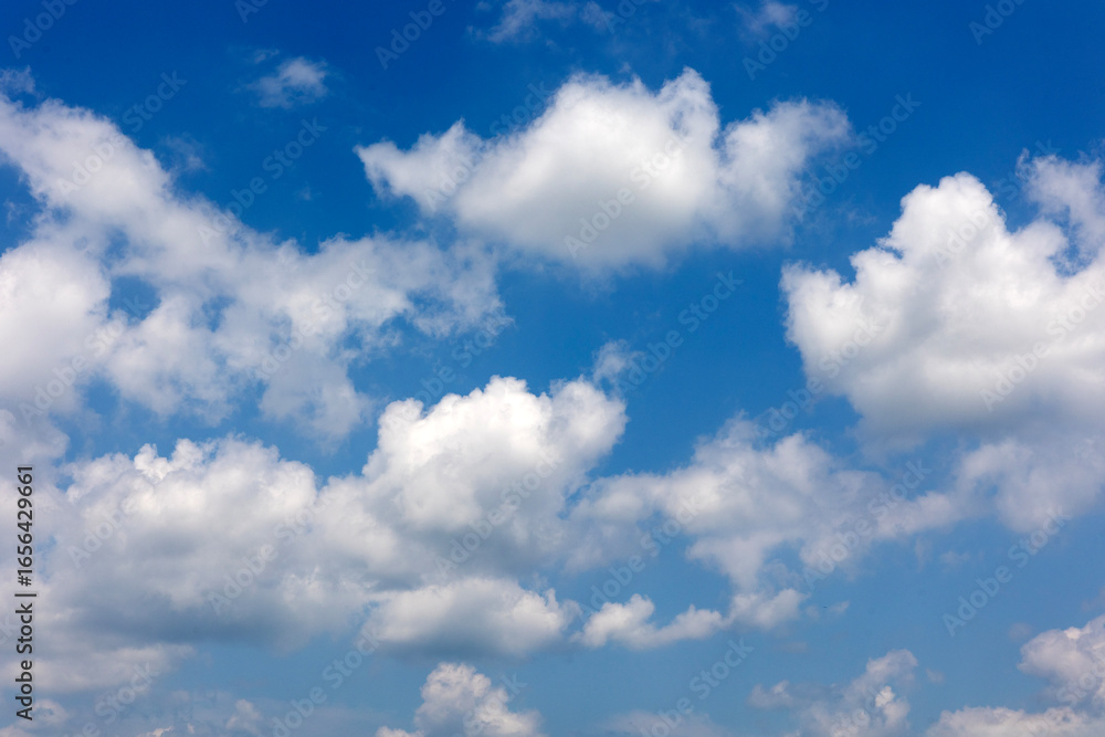 Obraz premium blue sky and clouds