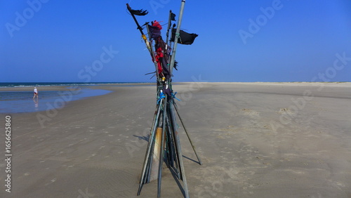Fanø, Fischfang Fahnen und Netze am Sören Jesse Sand