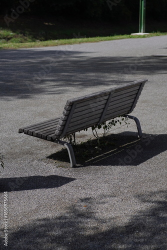 Wallpaper Mural empty bench in the park Torontodigital.ca