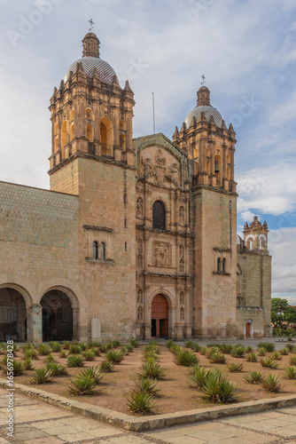 Santo Domingo de Guzman Church in Oaxaca - Templo de Santo Domingo de Guzmán en Oaxaca, Mexico 