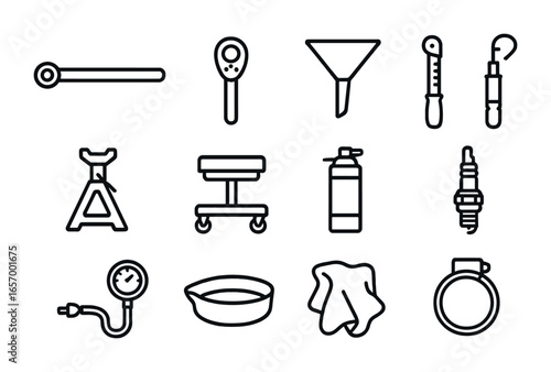 Mechanic Tools Icons. Outline icon set of mechanic’s shed tools: socket wrench, ratchet, oil funnel, torque