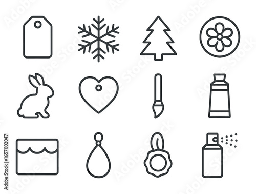 Decorative Wood Icon Set. Outline icon set of decorative wood ornaments: hanging tag, snowflake decor, tree