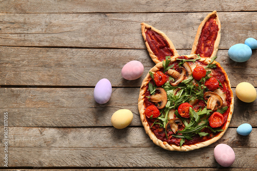 Composition with tasty pizz...