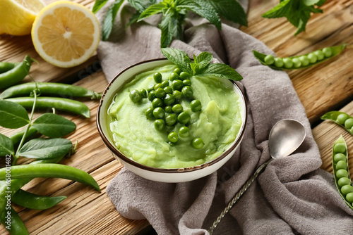 Fresh green pea puree with ...