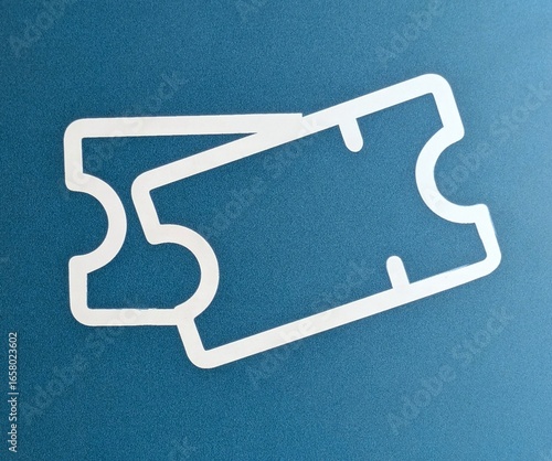 Icono ticket con líneas 