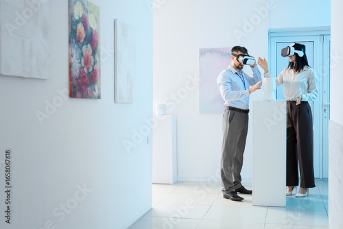 Business professionals expe...