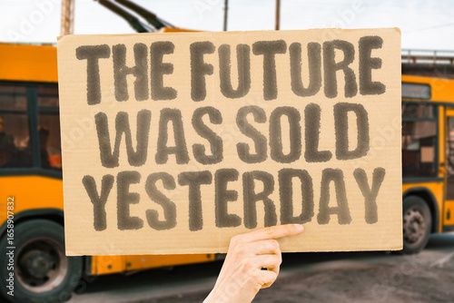 Foto The future was sold yesterday — a rally cry about generational theft, climate inaction, and protest