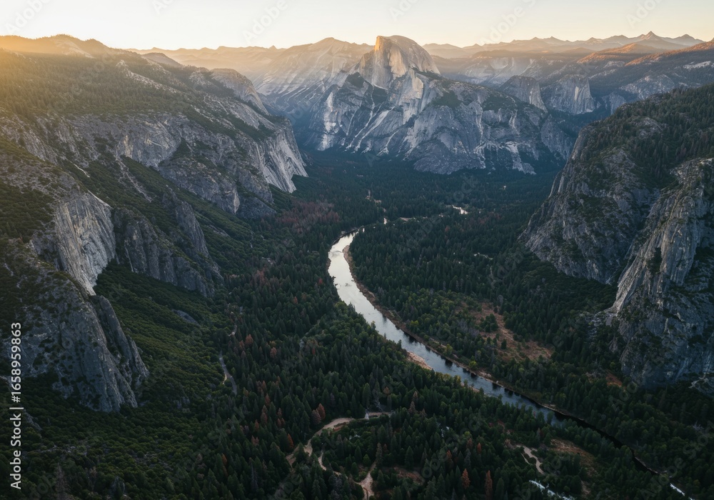 Obraz premium Aerial Top-Down View of Yosemite Valley with Half Dome and Winding Merced River