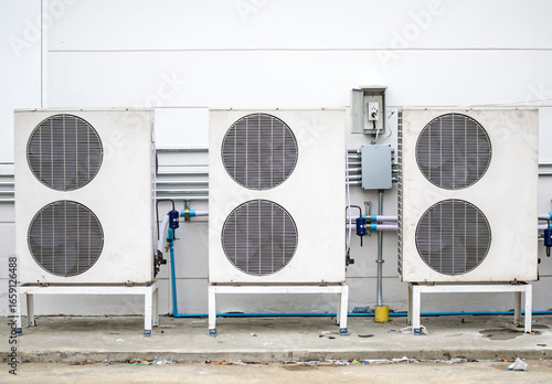 Outdoor air compressors