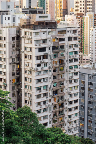 Fotografie View to the skyscarpers of Hong Kong from Blue Pool Road