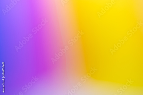 fondo colorido en degradado con tono morado y amarillo