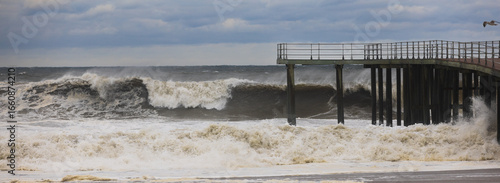 Wallpaper Mural Atlantic Ocean in New Jersey during Hurricane Erin, August 2025 Torontodigital.ca