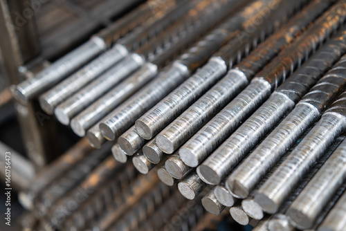 Turned steel reinforcement bars prepared for thread rolling