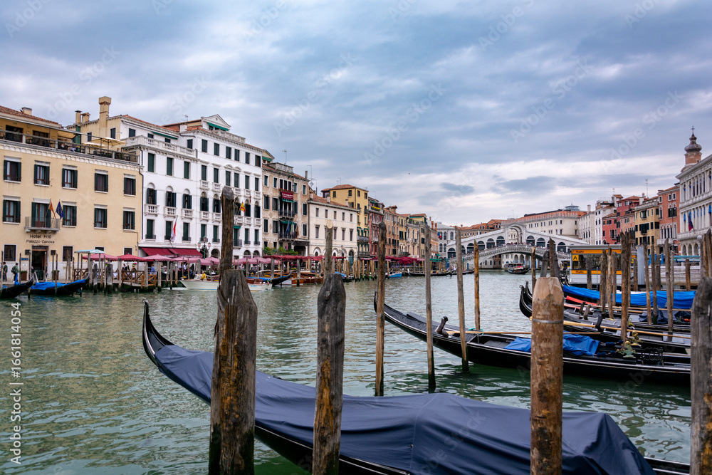 Obraz premium gondola in grand canal venice italy