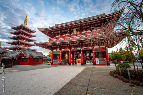 Wide-angle view of Sensō-ji Temple in Tokyo at dawn, showing its majestic architecture under soft morning light, capturing tradition, spirituality, and the grandeur of Japan’s oldest temple.