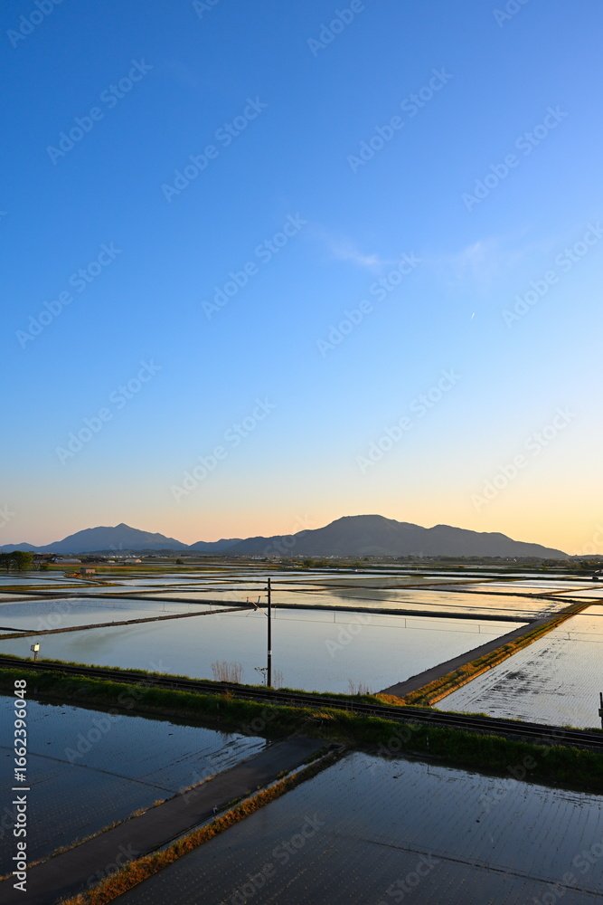 Obraz premium 越後平野夕景（新潟県）
