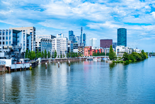 Bilde på lerret classic German vibrant cityscape Frankfurt view, modern and traditional architec