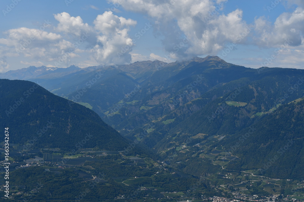 Obraz premium Schöne Landschaft vom Knottnkino bei Vöran aus