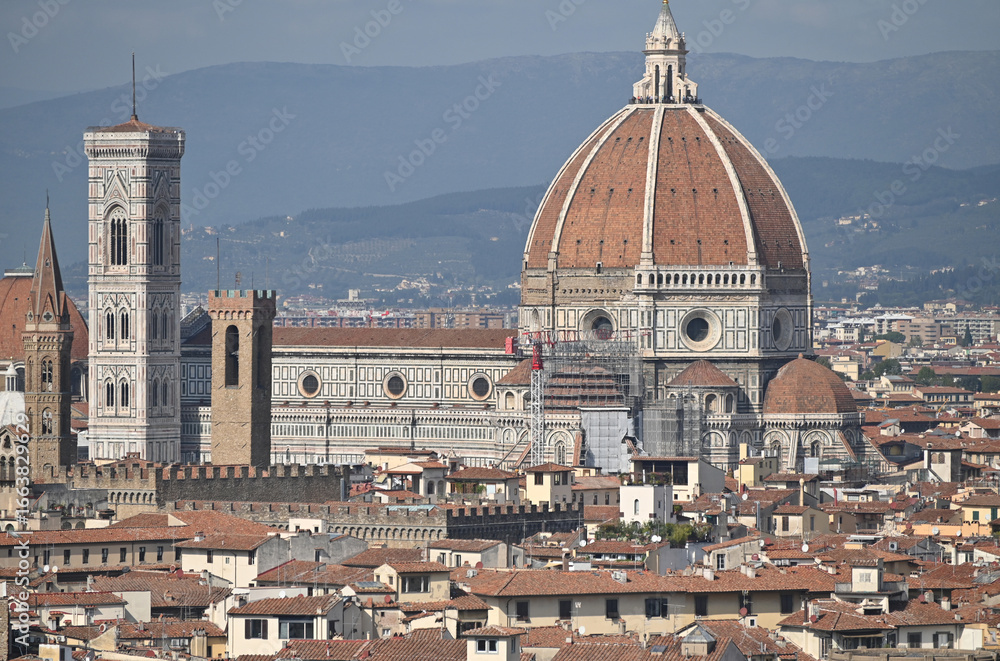 Fototapeta premium View From Piazzale Michelangelo To The Cathedral Of Florence Italy On A Wonderful Sunny Autumn Day With A Few Clouds In The Sky
