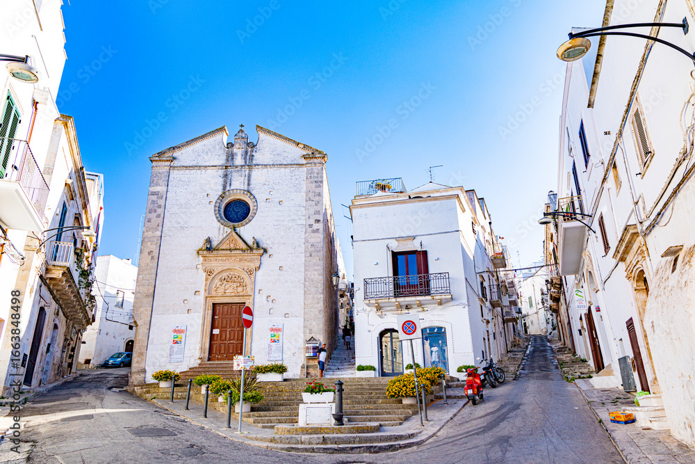 Φωτογραφία Ostuni in Apulia Puglia region of Itria Valley south Italy