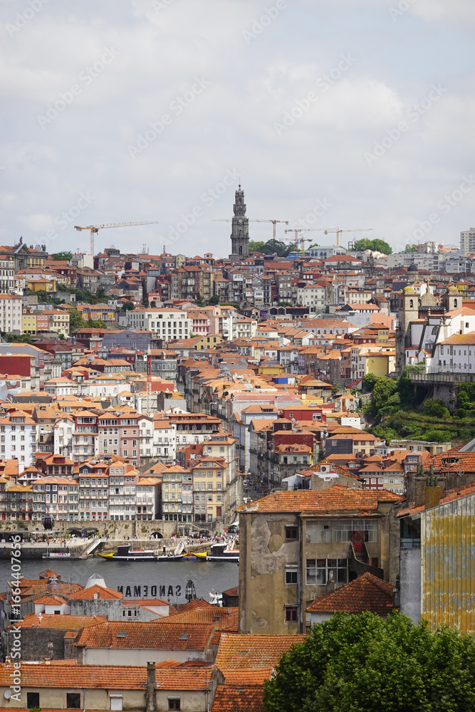 Obraz premium The panorama of old town Porto, the view from Vila Nova de Gaia, Portugal