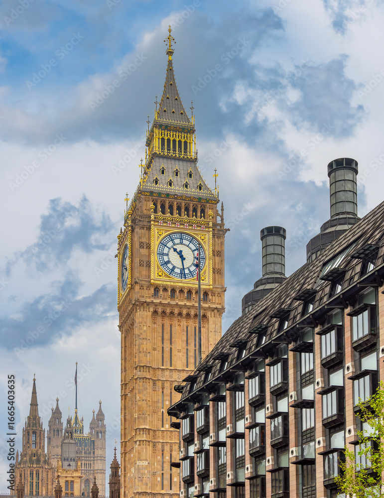 Obraz premium Big Ben (Elizabeth) tower in London, UK
