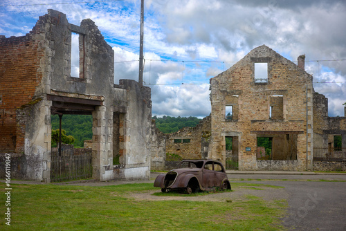 Fotografia Oradour-sur-Glane Martyred Village from World War II