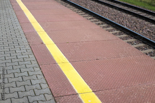 Wallpaper Mural Platform at a railway station in Poland.
 Torontodigital.ca