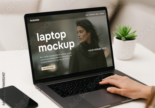 Laptop screen psd mockup