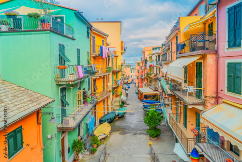 Fototapeta Naklejka Na Ścianę i Meble -  Manarola picturesque town street of Cinque Terre, Italy