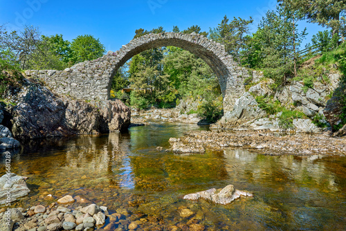 famous Packhorse Bridge in ...