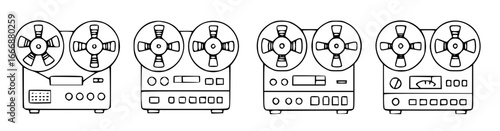 Reel to reel tape recorder