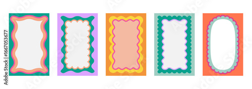 Wavy scalloped scallop frames. Retro frames with hand drawn patterns. Vector template with wavy edges of wavy zigzag shape