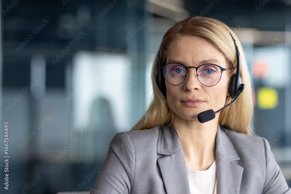 Professional Woman Wearing Headset Providing Customer Support with Confidence Professional Woman Wearing Headset Providing Customer Support with Confidence