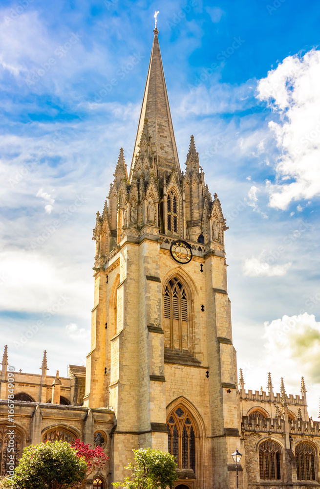 Fototapeta premium University Church of St. Mary the Virgin in centre of Oxford, UK
