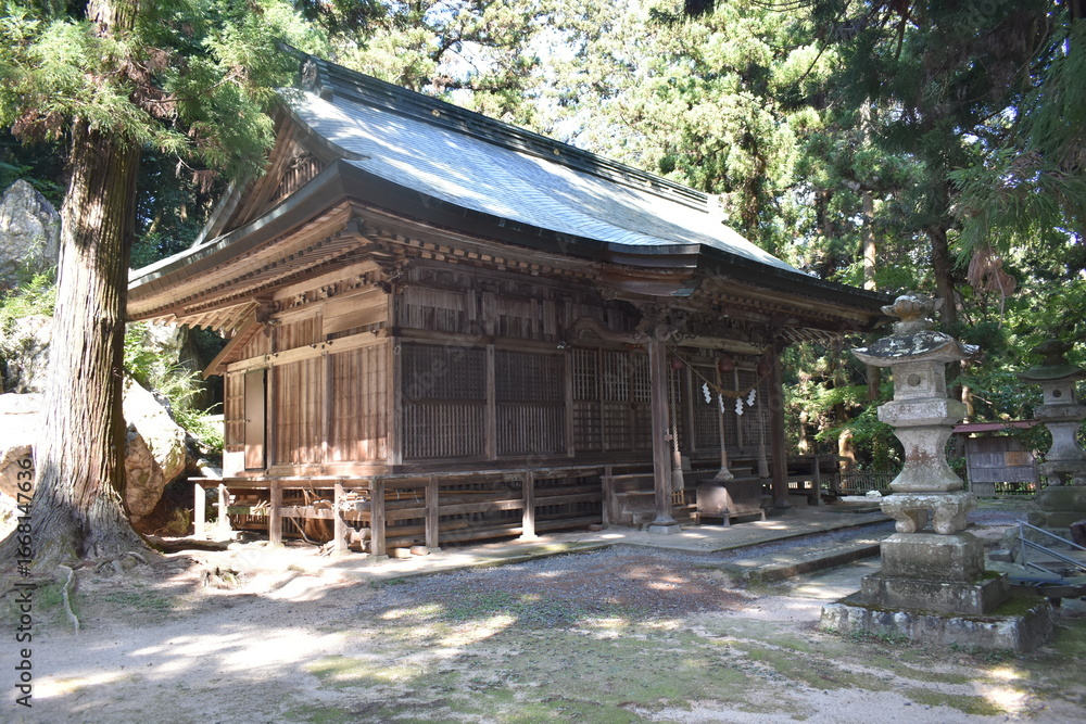 Fototapeta premium 西田町鹿島大神宮の社