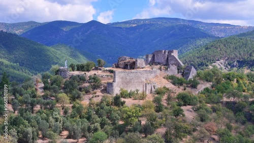 Niksar Castle, locally known as Niksar Kalesi, lies in the city of the same name, in the province of Tokat in Turkey.