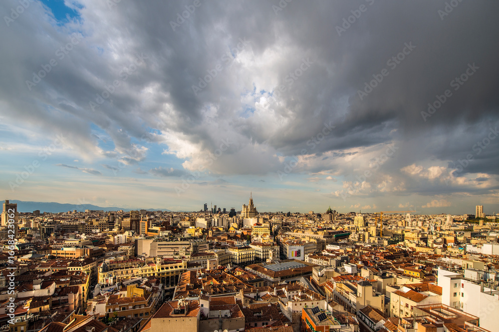 Naklejka premium Panoramic aerial view of Plaza Mayor and Madrid city skyline, Spain