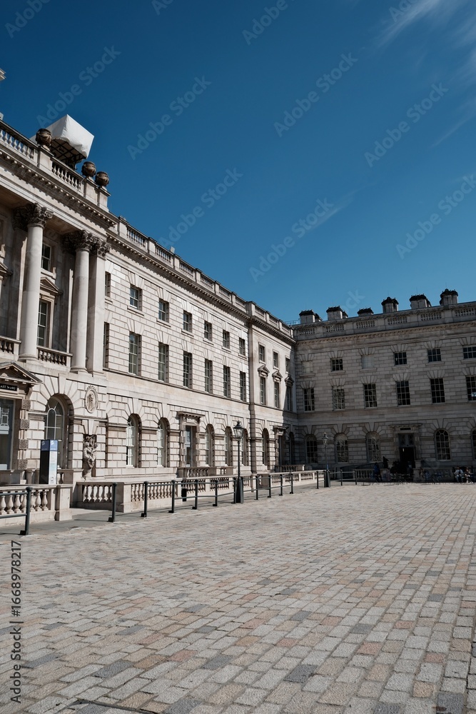 Obraz premium Victorian architecture in Somerset House London. Residence of the Queen of England.