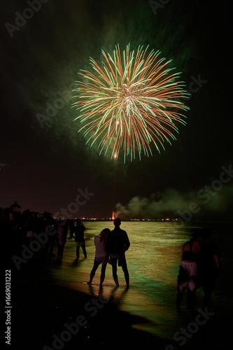 Fuochi di artificio- giochi di luce