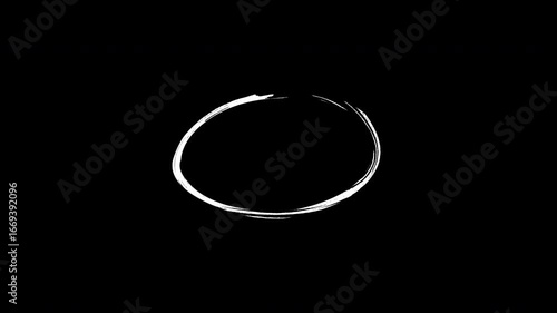 Animated hand drawn circle doodle with transparent background, perfect for highlight, emphasis, and creative overlay in video editing.