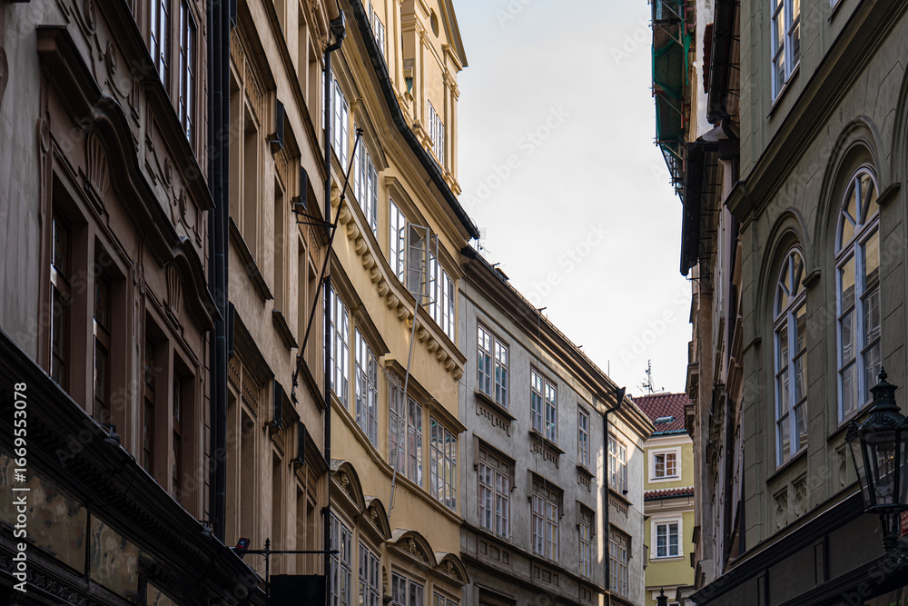Fototapeta premium Narrow streets of Old Prague