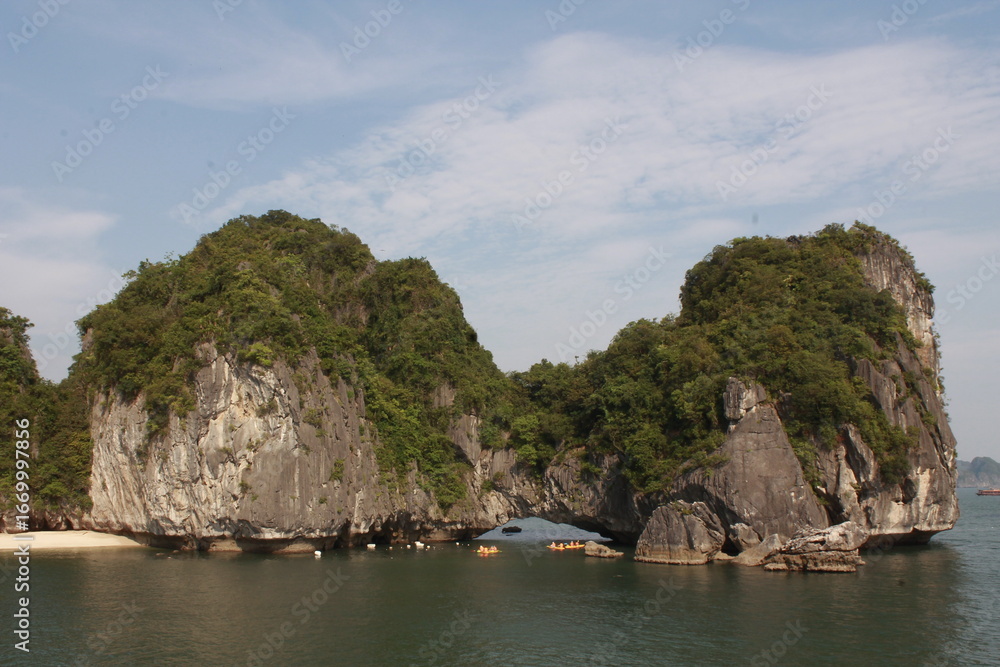 Obraz premium Lan Ha Bay, Vietnam