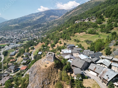 Fotografía tour du chatelard, bourg saint maurice, french alps, france