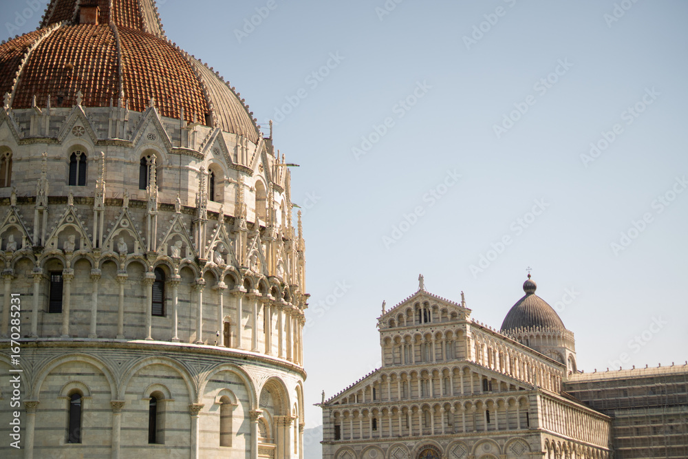 Fototapeta premium Pisa Baptistery and Cathedral view
