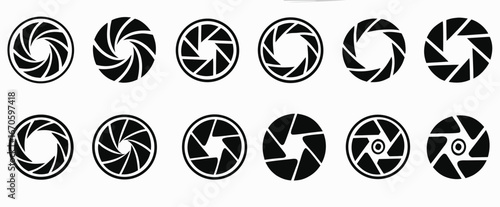 Set photo camera lens diaphragm. Camera shutter icons. Diaphragm icon, photography symbol vector illustration. 
