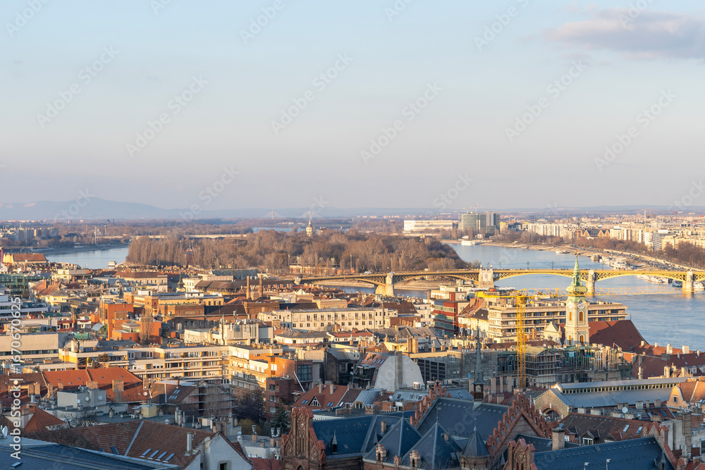 Fototapeta premium Budapest skyline in the afternoon sun with Margaret Island and the Danube