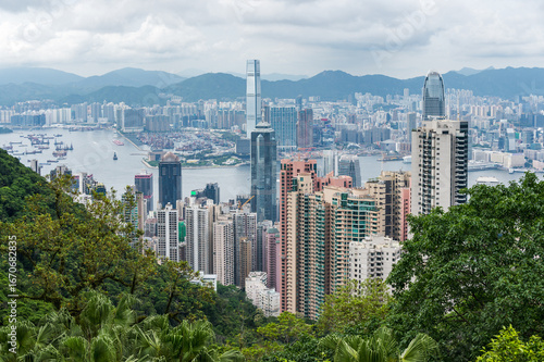 Obraz na plátně View of Hong Kong and Kowloon from Victoria peak